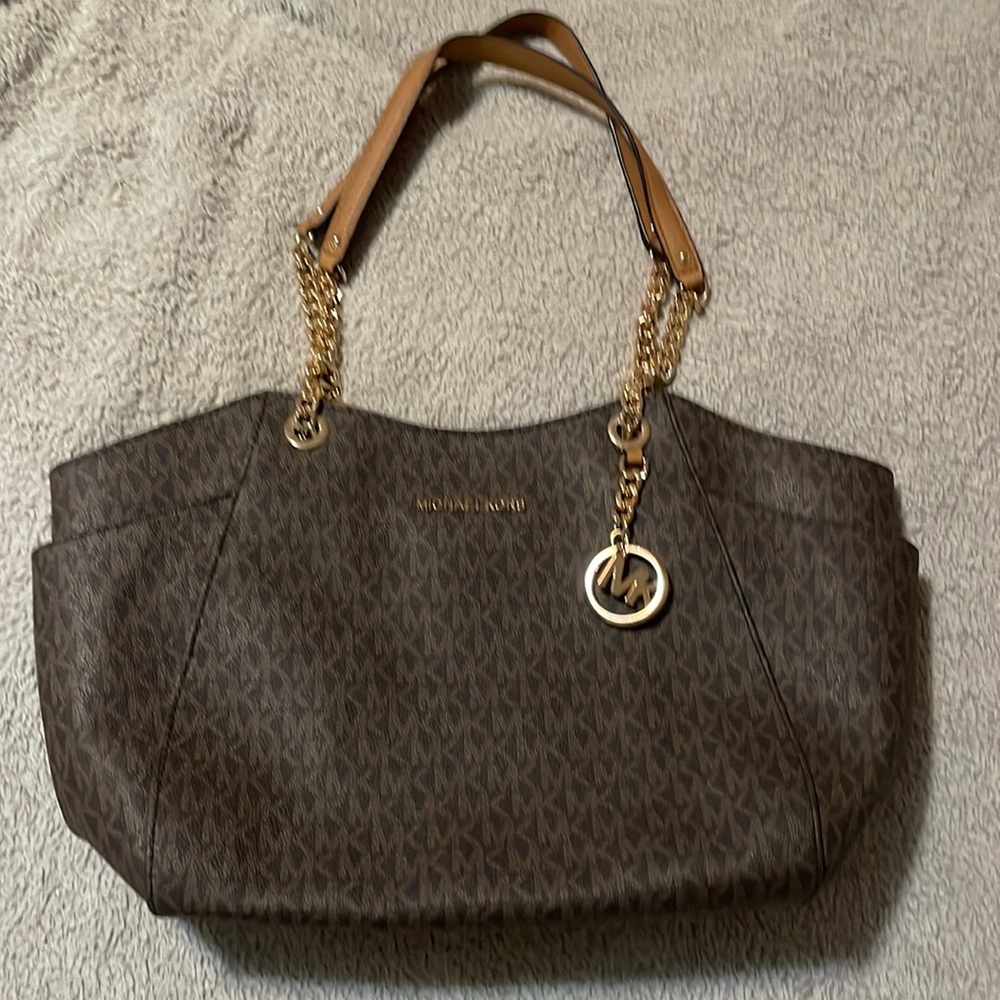 Michael Kors zipper tote bag/purse